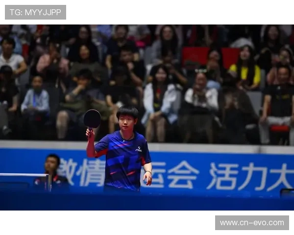 孙颖莎轮休担任教练樊振东两分力挺3-2险胜 王楚钦首秀大胜成亮点